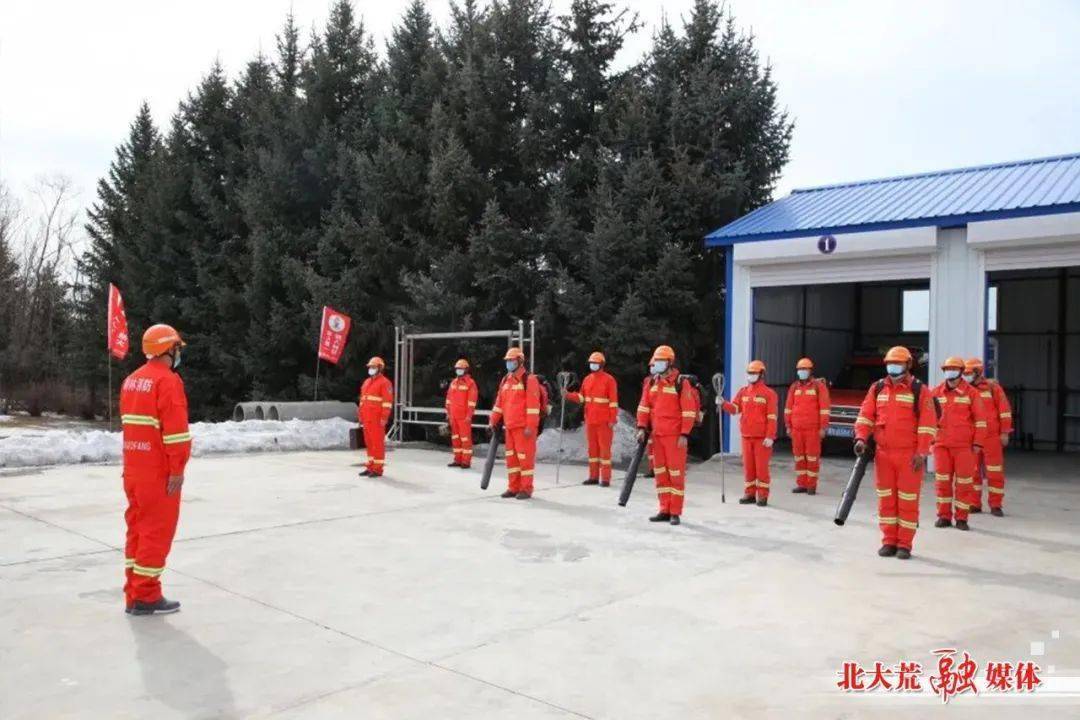 山河农场新领导团队引领迈向崭新篇章